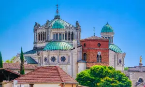 Sanktuarium w Ars Francja: Historia i tajemnice św. Jana Vianney'a