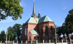 Sanktuarium Chorzelów: Historia i znaczenie dla lokalnej społeczności