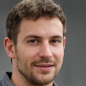 Autor Kamil Atenski