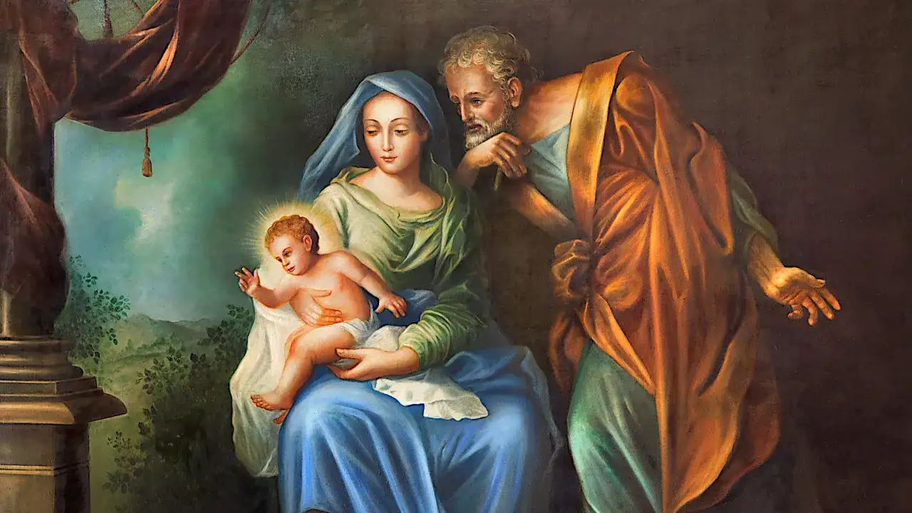 Święta Rodzina: Maryja, która miała zaledwie kilkanaście lat, gdy urodziła Jezusa, trzyma Dzieciątko. Józef czule spogląda na nich.